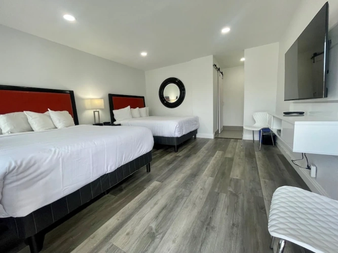 Premium Twin room