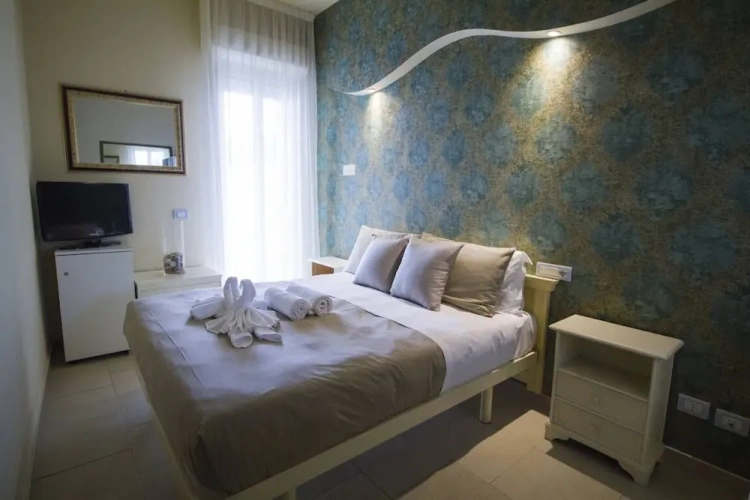 Economy Double room with balcony and with sea view