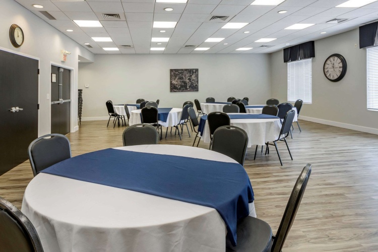 Comfort Inn Sturgeon Falls photo 18