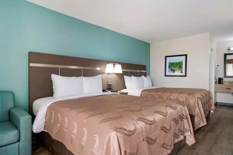 Standard Quadruple room