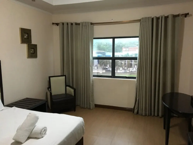 Al Hamra Hotel