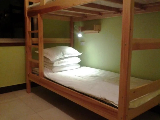 Huayi Youth Hostel