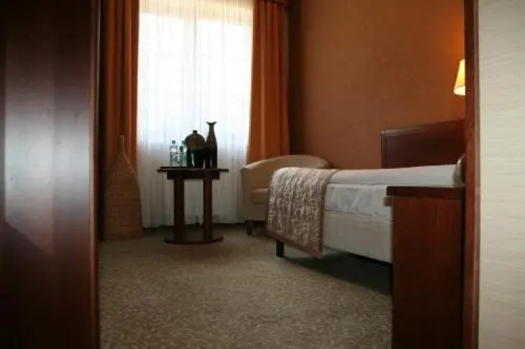 Hotel Centuria Wellness & SPA
