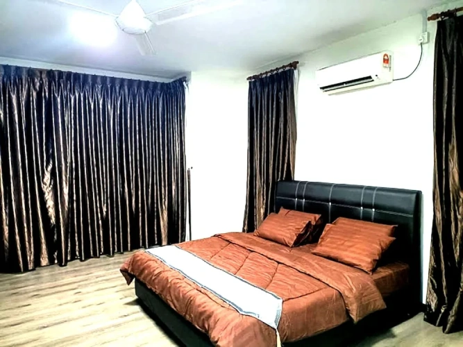 Standard Family room