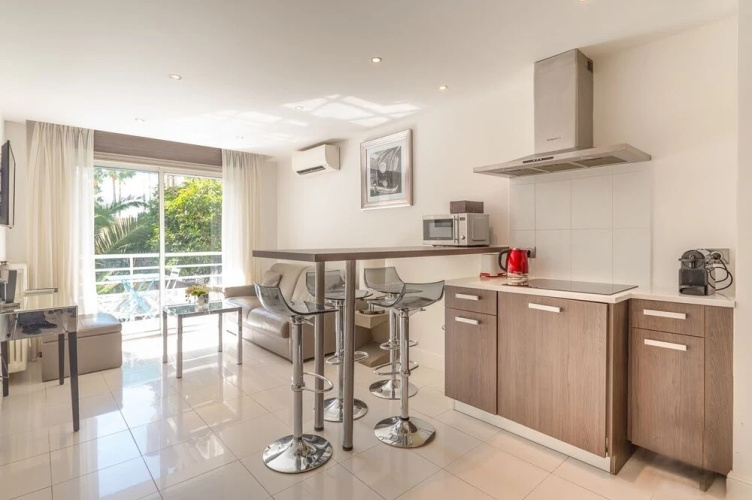 Croisette Apartments