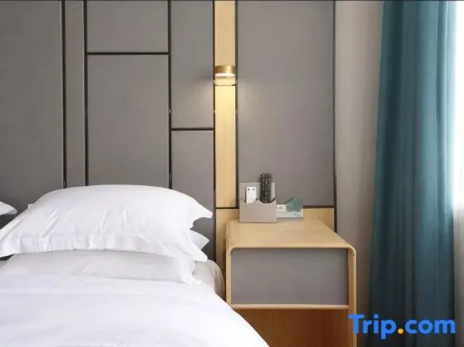 Deluxe Double Suite