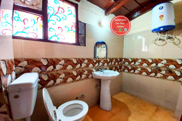Deluxe Quadruple room