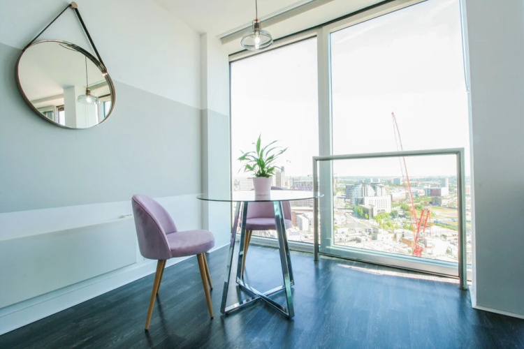Rotunda - Amazing Skyline Suite