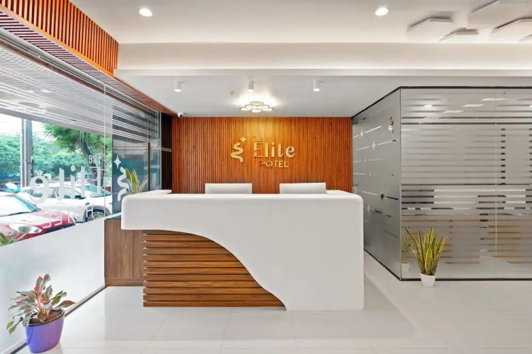 The Elite Hotel