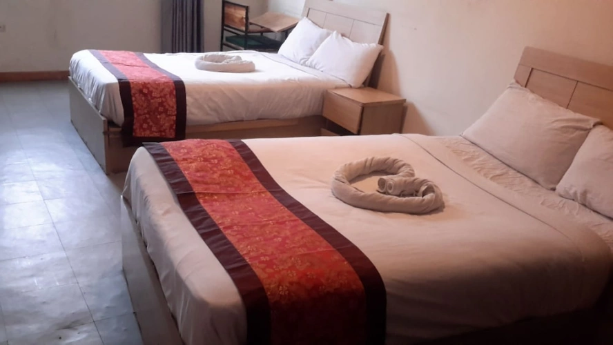 Standard Double room with city view