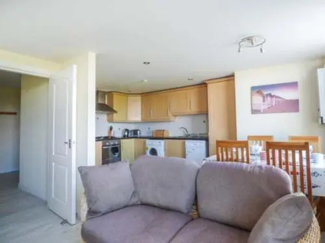 Flat 6