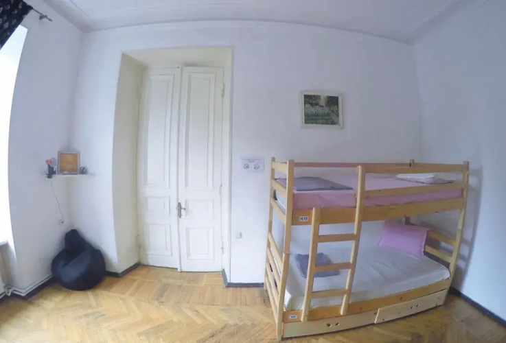 Boombully Rooms  Hostel