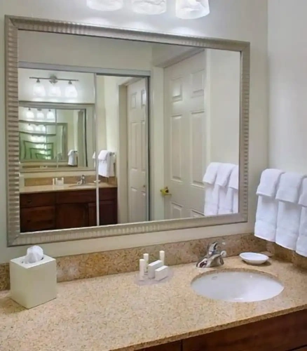 1 Bedroom Suite