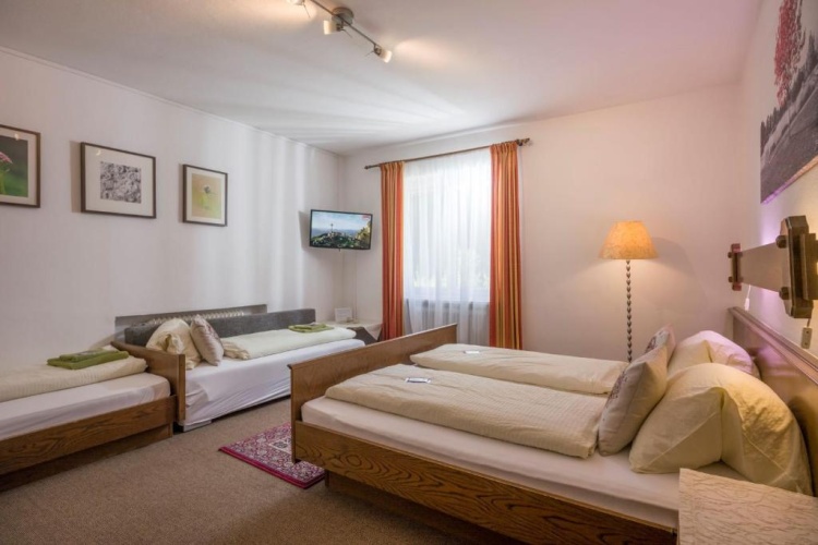 Standard Quadruple room