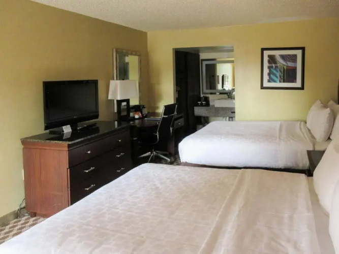 Rodeway Inn