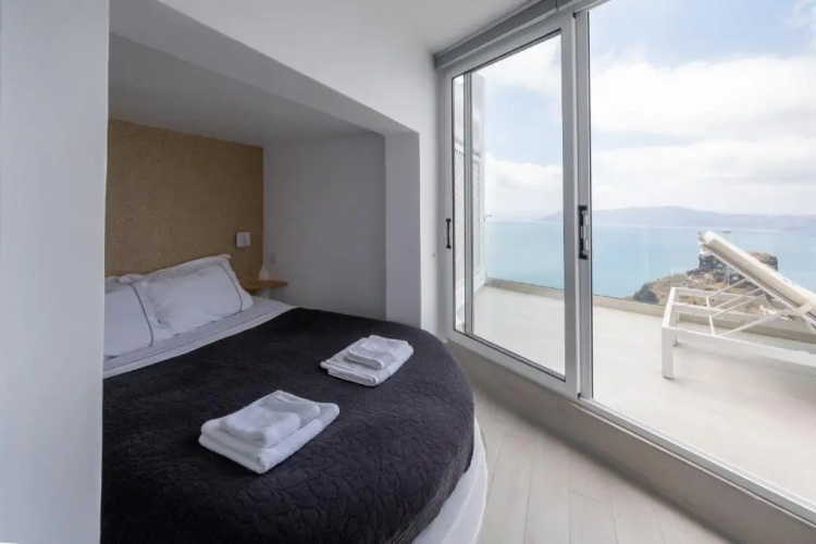 Elia Cave Suites