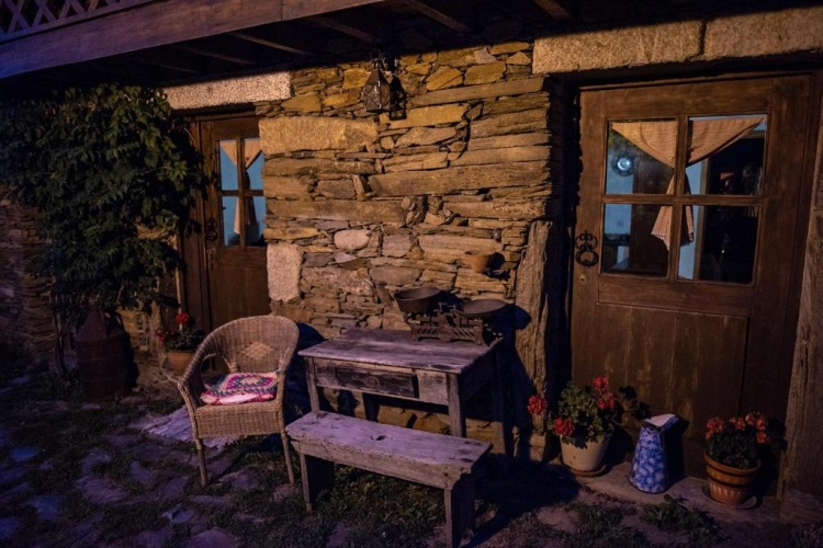 2 Bedrooms Cottage
