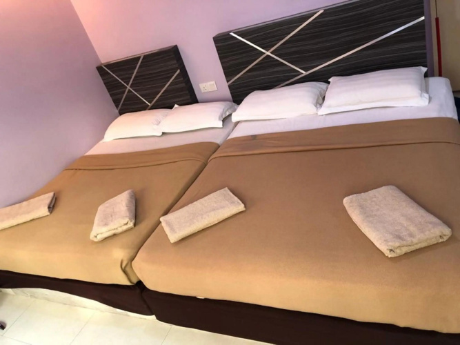 Al Huda Hotel