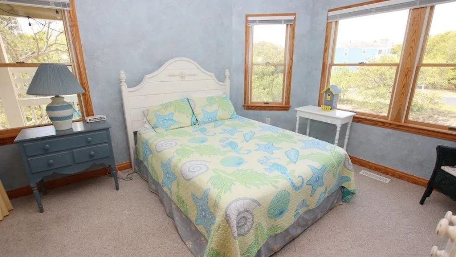 Catchin Waves - 4 Br Home