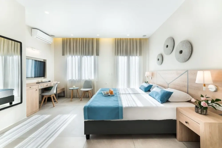 Superior room