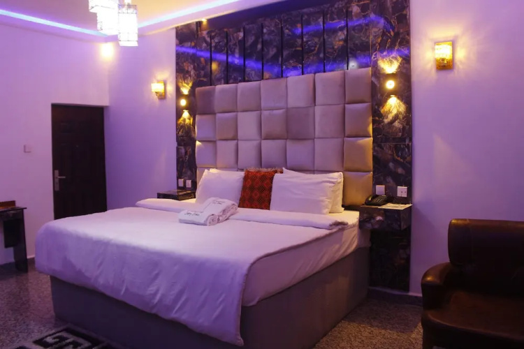 Eliana Elios Luxury Homes