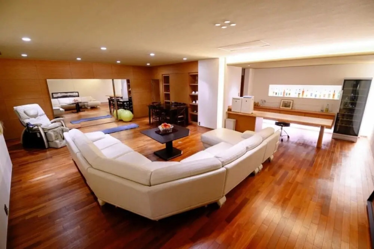 Azabu Modern House