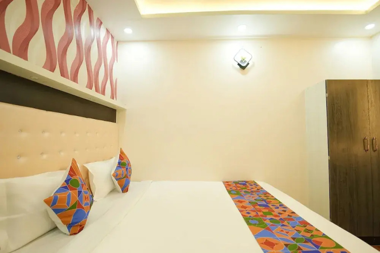 Fabhotel Grand Vatika