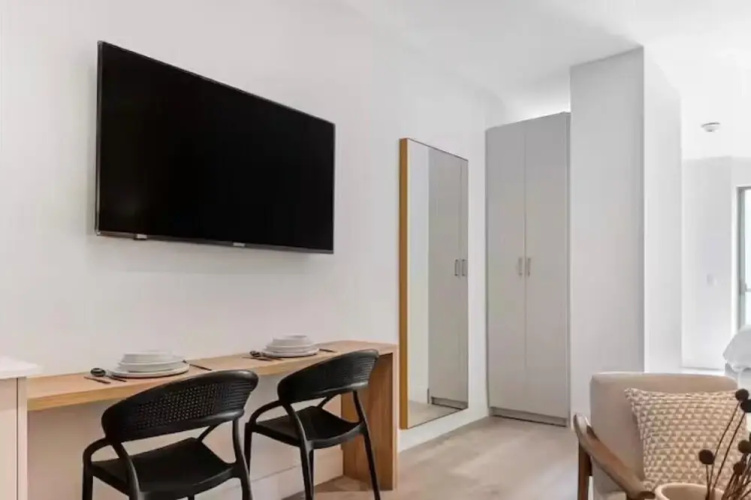 Modern Condo Brickell by Palermo Home