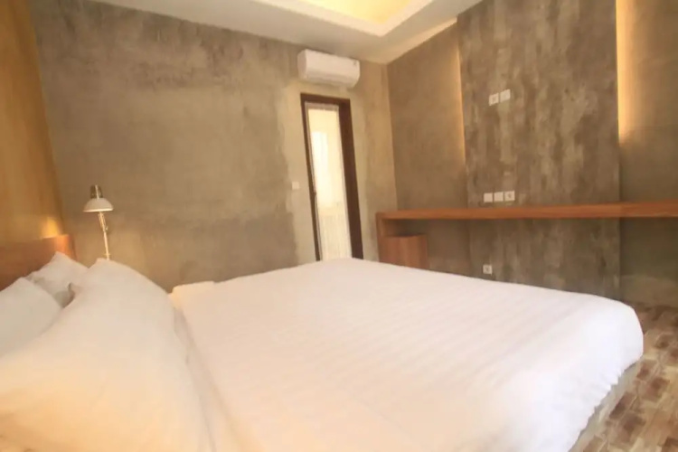 Triple Tree Villa