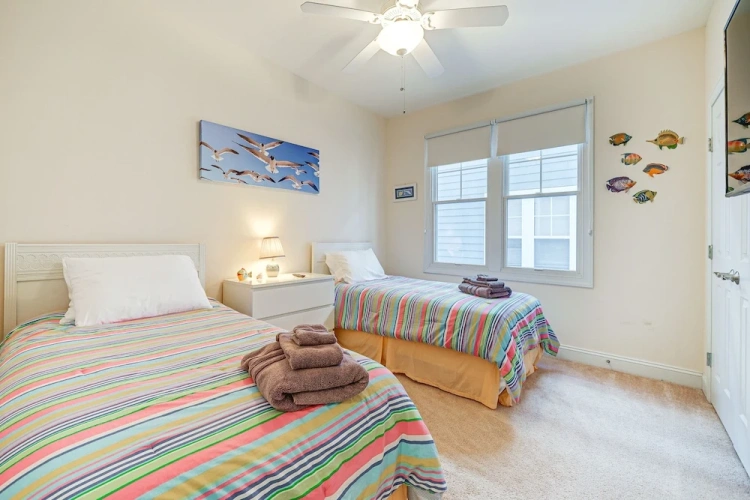 5 Bedrooms Cottage with balcony