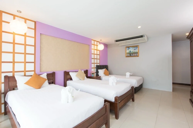 Deluxe Triple room