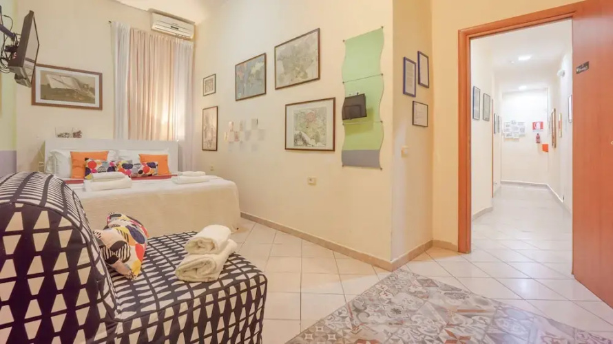 Domenichino guest house