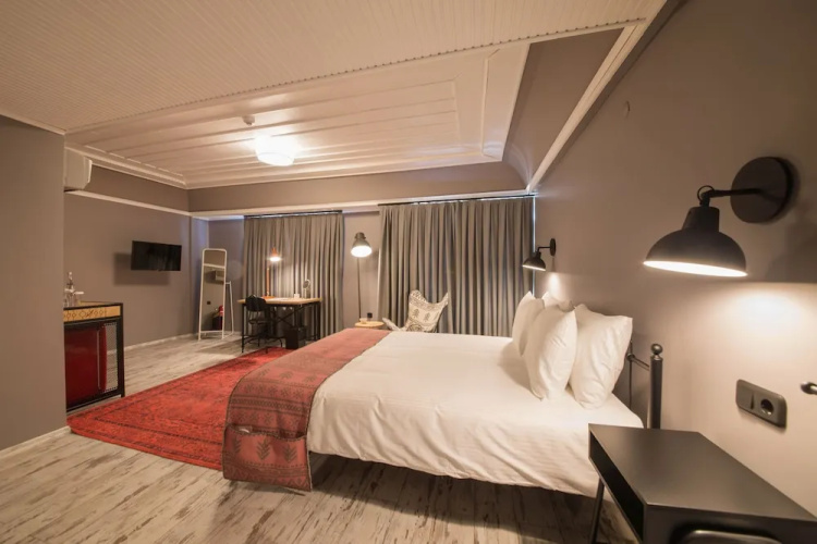 Garp Hotel