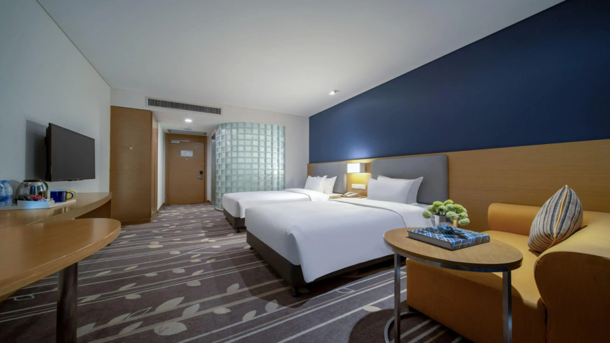 Holiday Inn Chongqing University Town