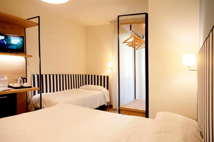 Superior Quadruple room