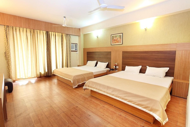 Deluxe Double Family room