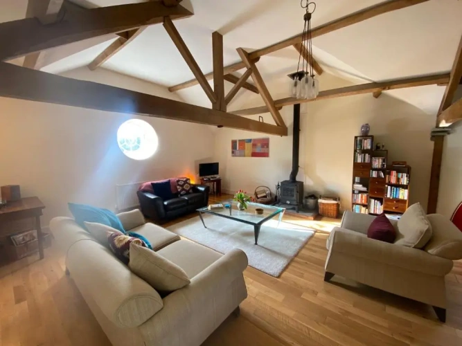 3 Bedrooms Cottage