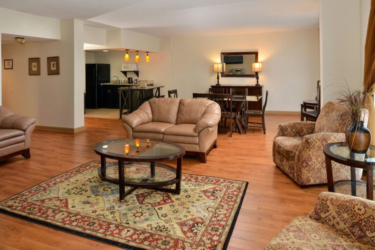 The Hawthorne Inn & Conference Center photo 8