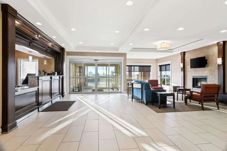 Comfort Inn Hebron-Lowell Area