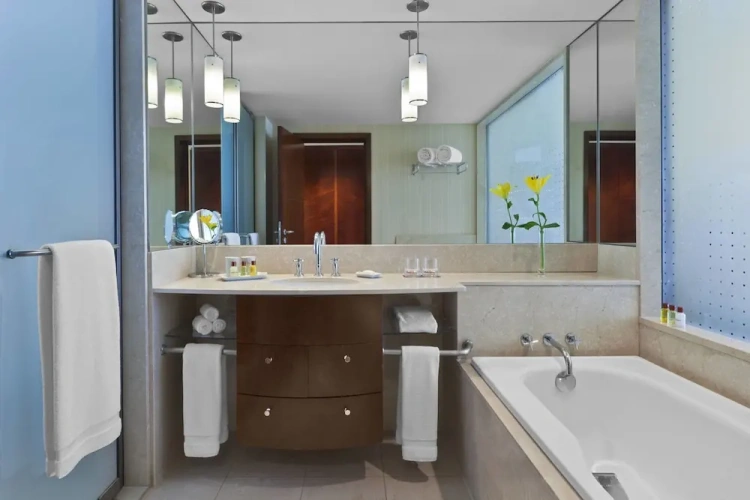 Double Club Suite