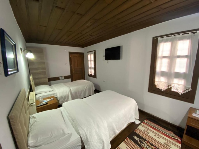 Economy Twin room