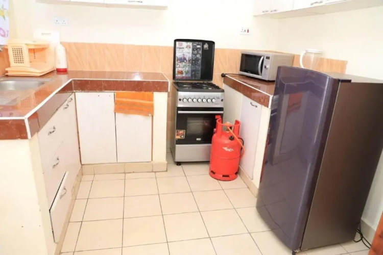 3 Bedrooms Apartment