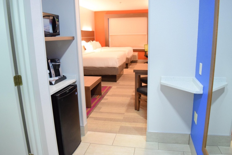 Quadruple Suite