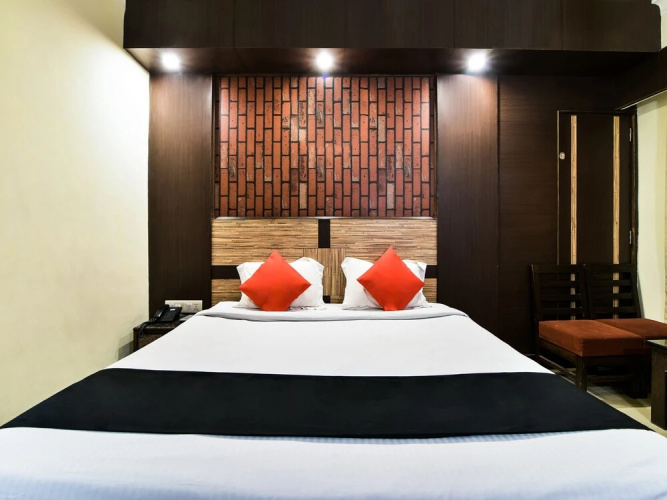 Capital O 3768 Hotel Atithi