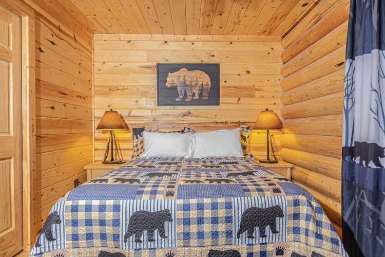 Grin Inn Bear It Holiday Home