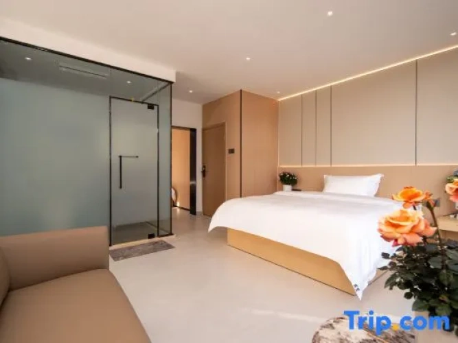 3 Bedrooms Quadruple Suite