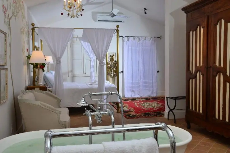 Standard Double room with balcony
