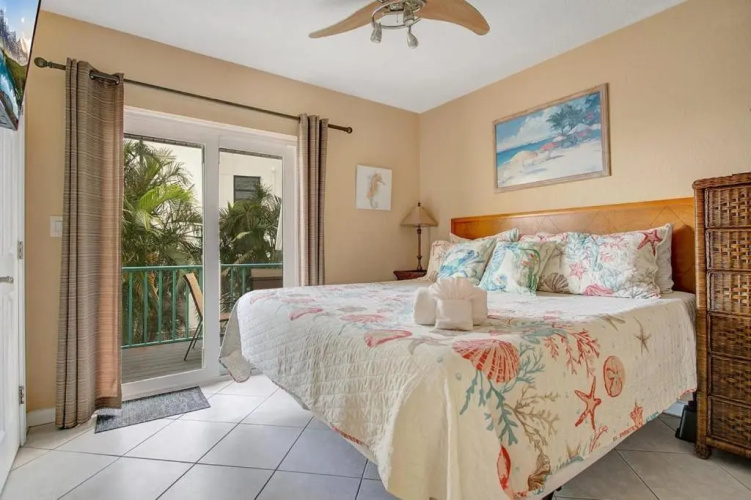 Five Palms Suite 209 - Daily - Weekly - Monthly