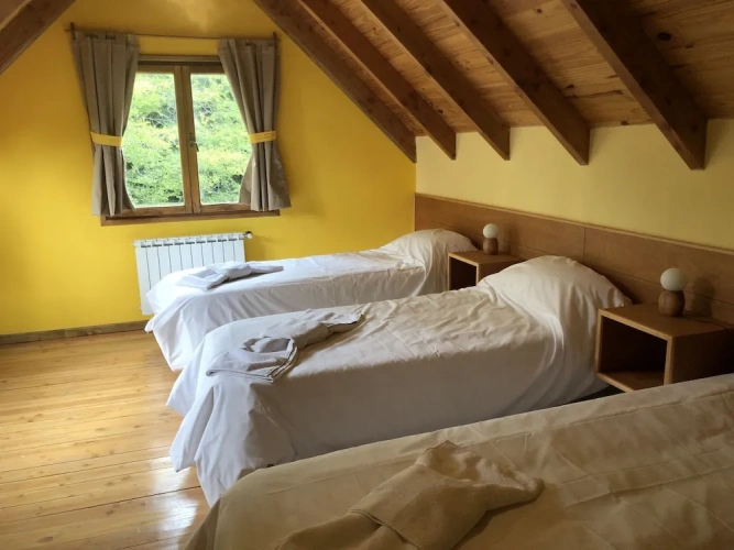 2 Bedrooms Comfort room