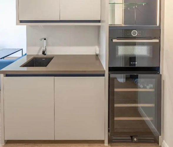1 Bedroom Suite